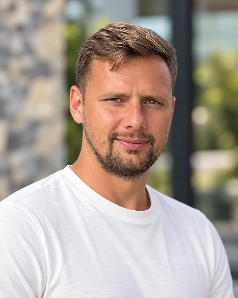 Alex, owner of Alex Exteriors