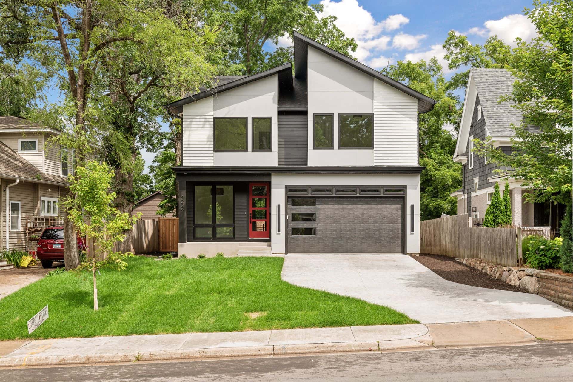 4229 France Ave S · CityLine