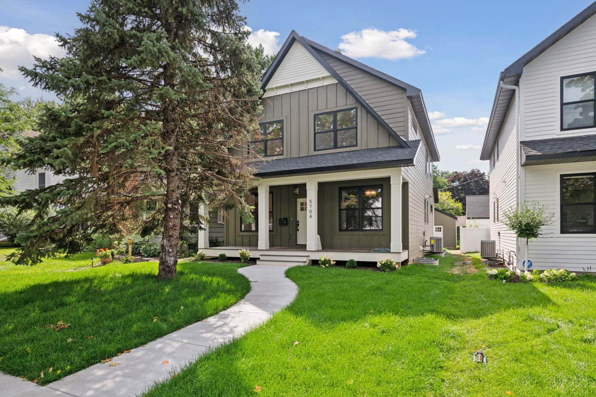 5704 Washburn Ave S · CityLine